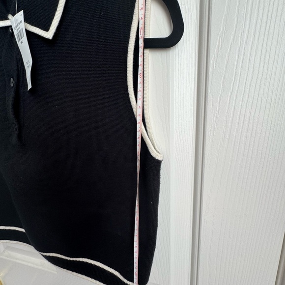 Abercrombie & Fitch Black and White Crop Top - Picture 3 of 4